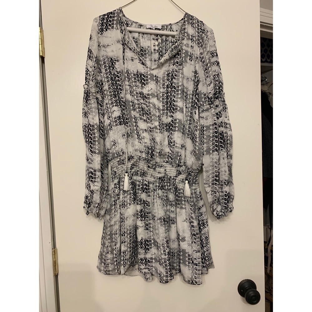 PARKER PRINT LONG SLEEVE DRESS SIZE XS